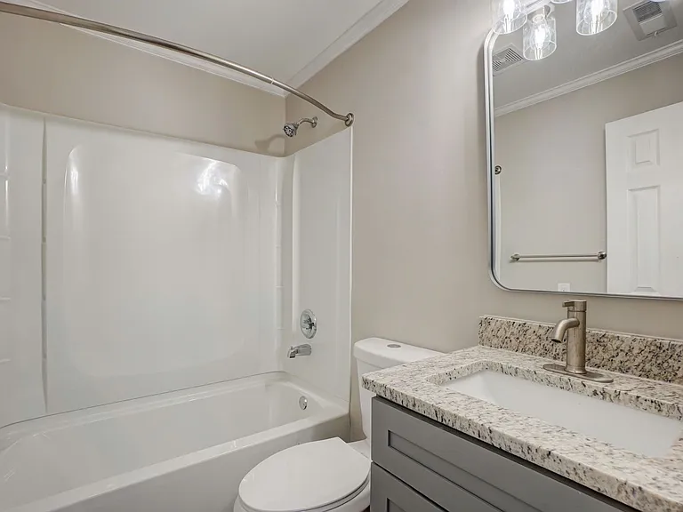 Gorgeously Renovated Apartments — Photo 36