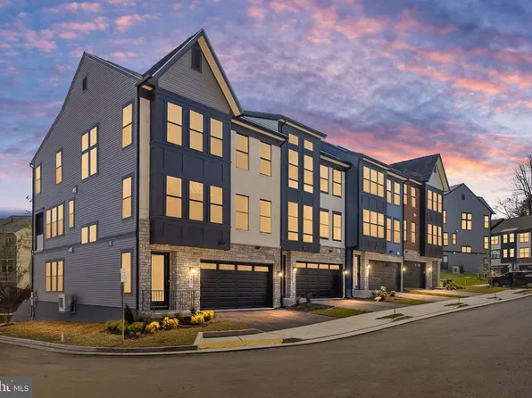 8460 Begonia Ln, Lorton, VA 22079