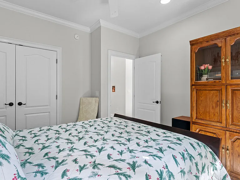 6227 Lake Vista Cir — Photo 41