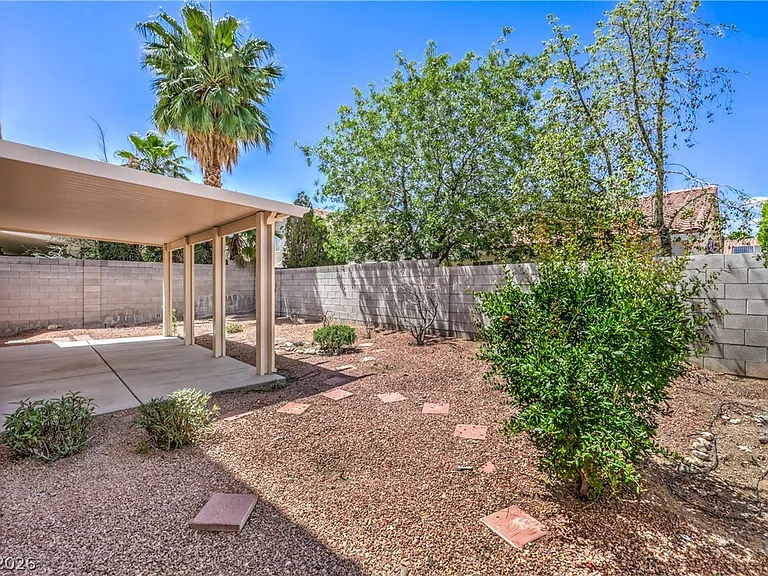 10035 Daybreak Dew Ct — Photo 39