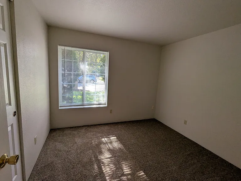 61862 Avonlea Cir #1 — Photo 22