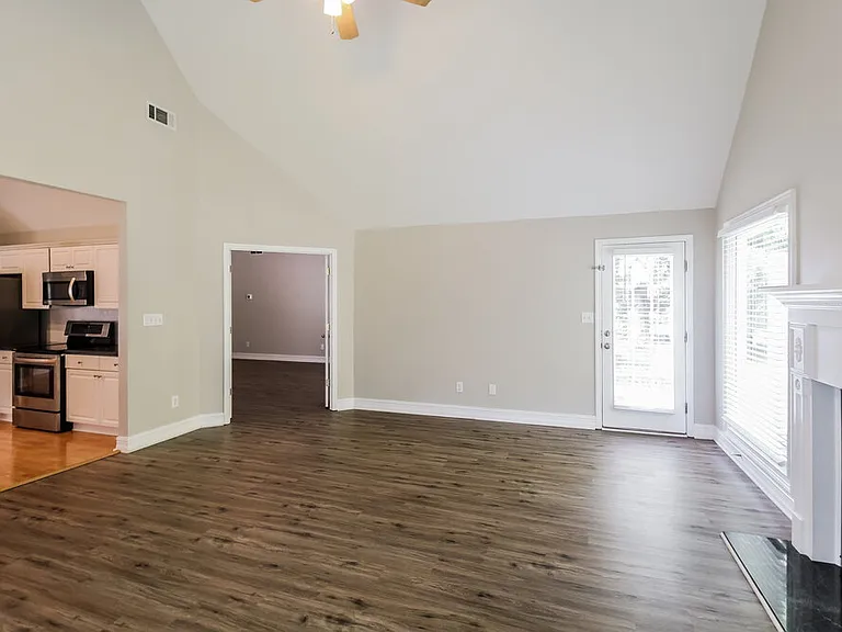 655 Timber Ives Dr — Photo 6