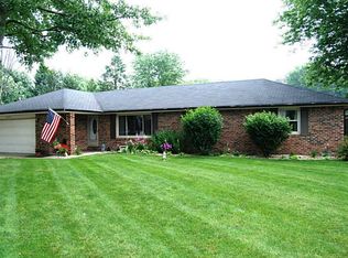 2204 Angie Ln, Anderson, IN 46017
