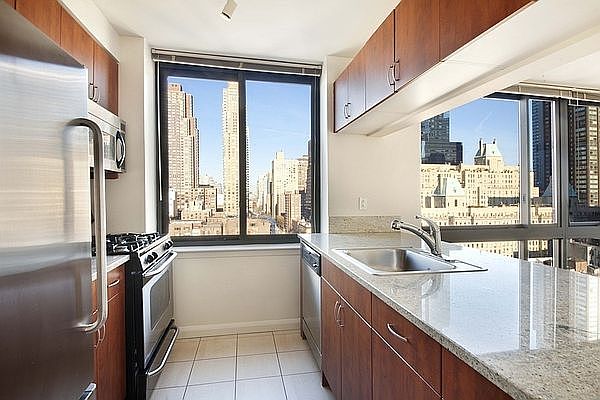 1st image of 400 W 55th St APT 19H
