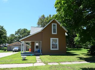 815 N Monticello St, Winamac, IN