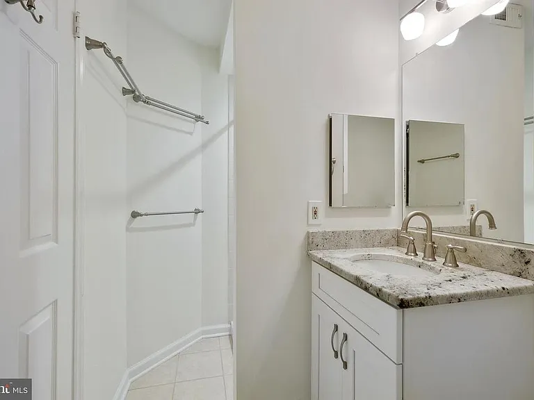 5804 Inman Park Cir #390 — Photo 14