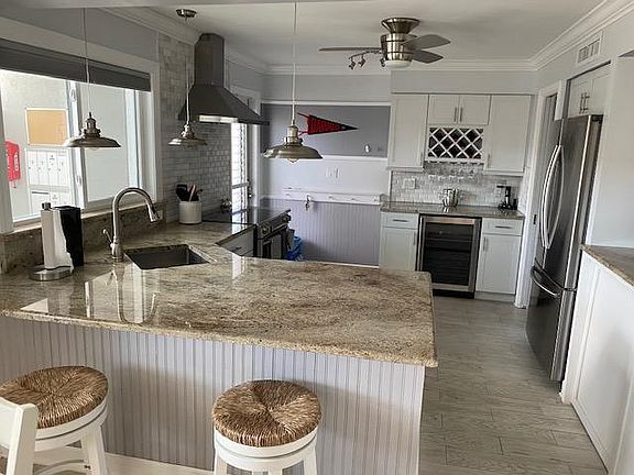 3rd image of 1100 8th Ave S APT 124F