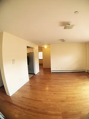 Rented by Bohemia Realty Group | media 32