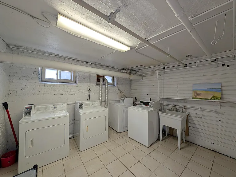 8 Craigie St #3 — Photo 14