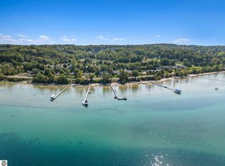 1503 Braemar Dr, Traverse City, MI 49686