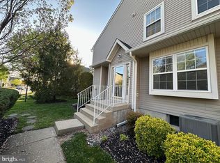 6104 Coventry Way, Mount Laurel, NJ 08054