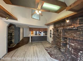 1334 W State St, Springfield, MO 65806