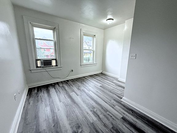 3rd image of 5431 Stanton Ave APT 3