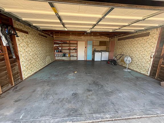 3rd image of 471 Coronado St