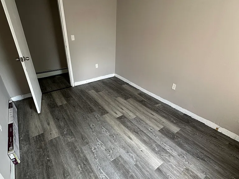 258 Mill St #6 — Photo 9