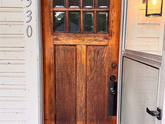 4th image of 330 S 9th St