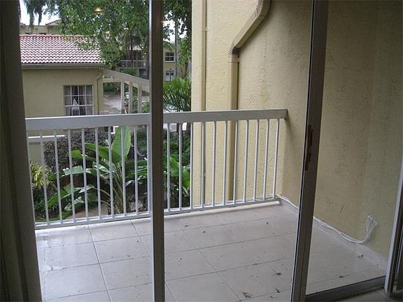 5th image of 4650 NW 97th Ct