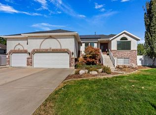 1198 Kings Ct, Kaysville, UT 84037