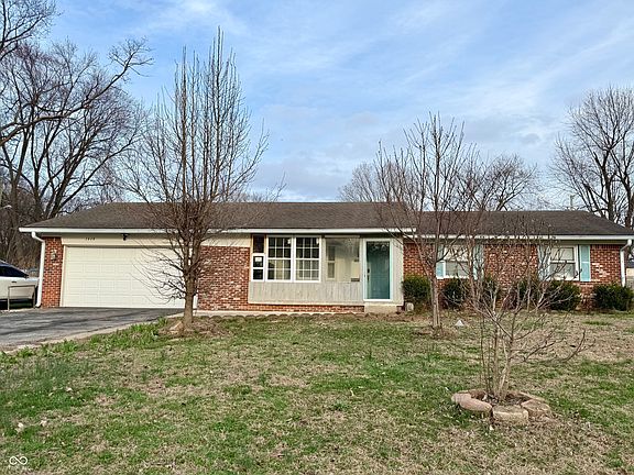 3rd image of 7525 S Katherine Dr