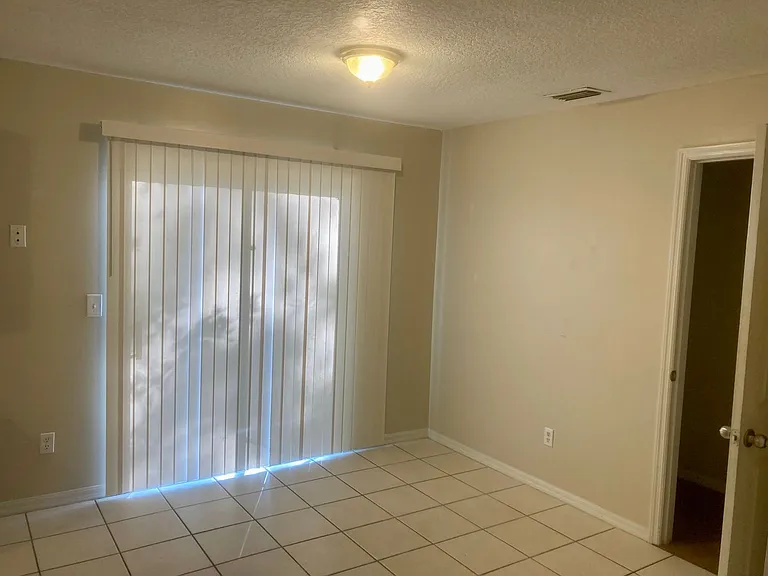 8489 N Sue Marie Point — Photo 6