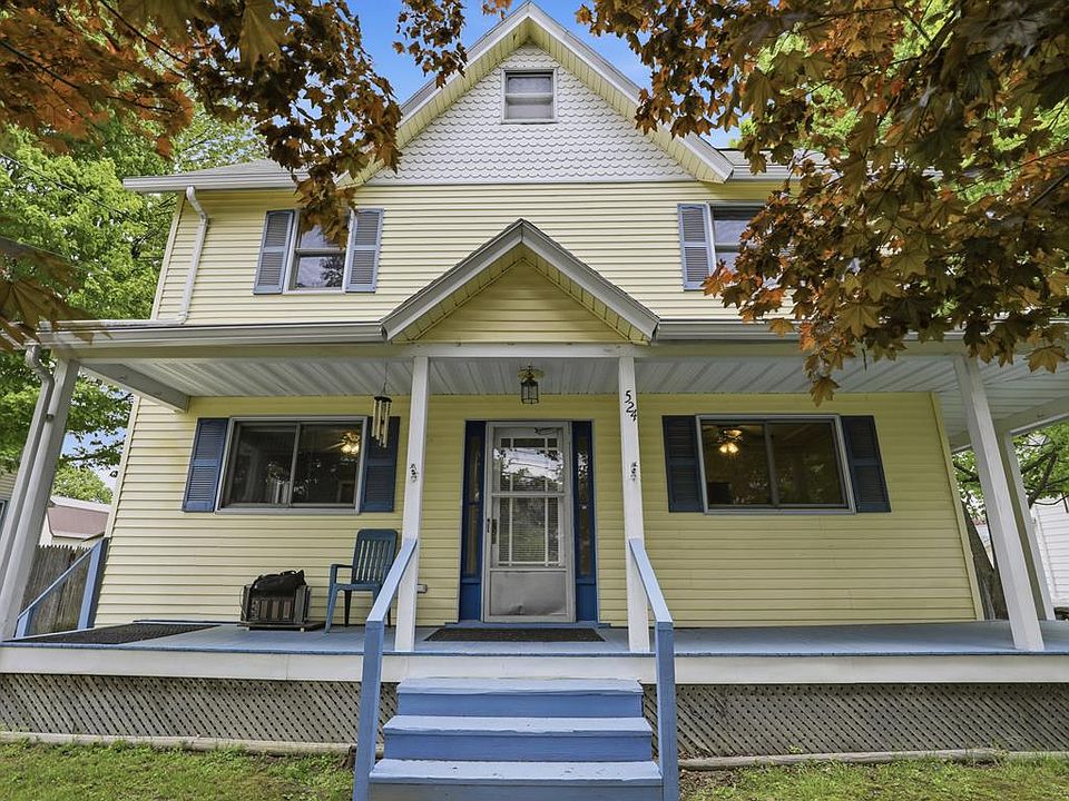 1st image of 524 Stevenson St