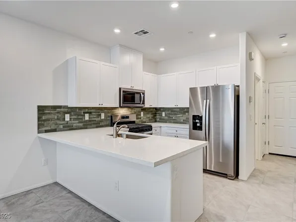 1179 Heliodor Ave, Henderson, NV 89011
