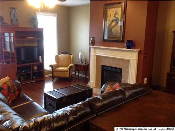 5th image of 4813 Stone Cross Dr