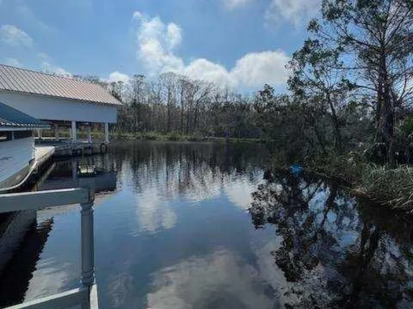 94 SE 226th Ave, Suwannee, FL 32692