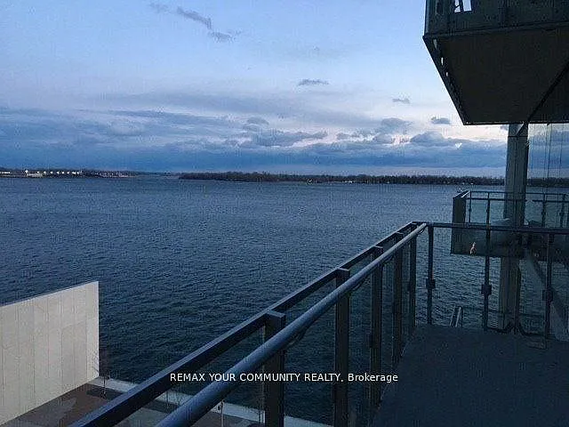 39 Queens Quay E #815 — Photo 29