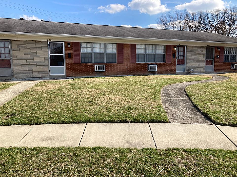 1st image of 2420 Broadmoor Dr