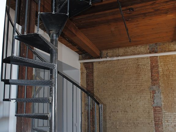 4th image of 69 Clifton Pl #4PHF