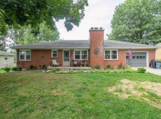 3021 Lynnwood Dr, Paris, KY 40361