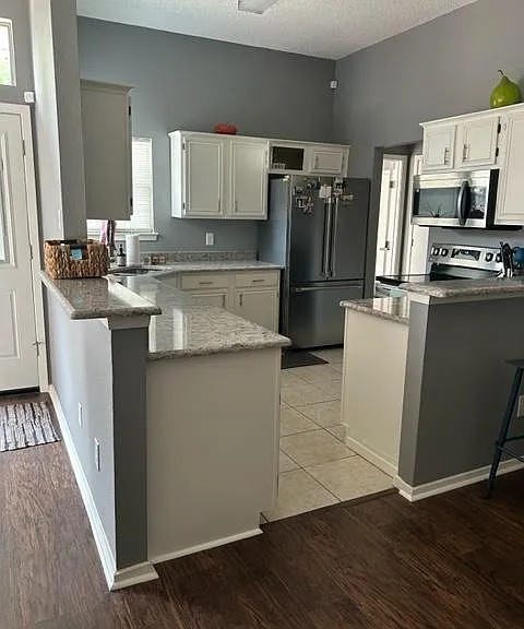 1137 Irene Dr — Photo 7