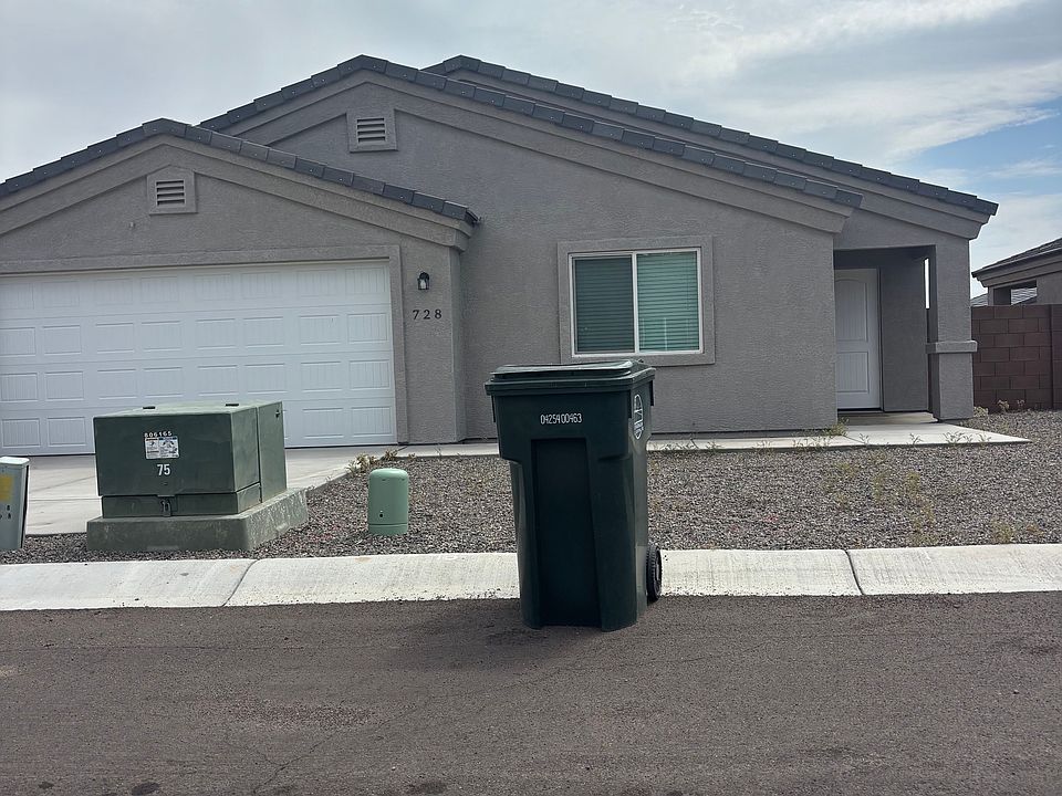 1st image of 728 Vista Grande Dr