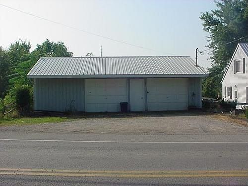 3rd image of 675 Panhandle Ave