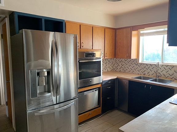 5th image of 440 N 56th St