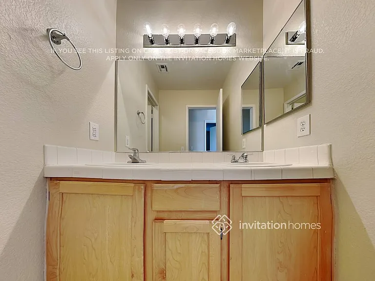 7261 Gold Find Ct — Photo 22