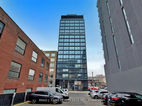 458 Richmond St W #1601, Toronto, ON M5V 1Y1