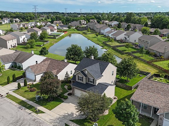 3rd image of 4544 Plowman Dr