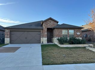 6420 Yorkdale St, Aubrey, TX 76227
