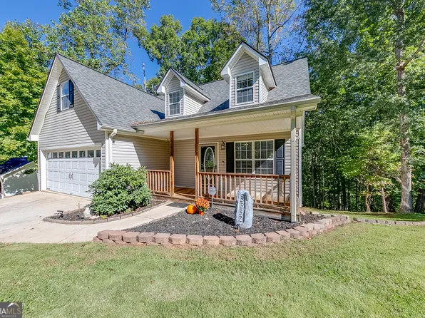3332 Cove Overlook Dr, Gainesville, GA 30501