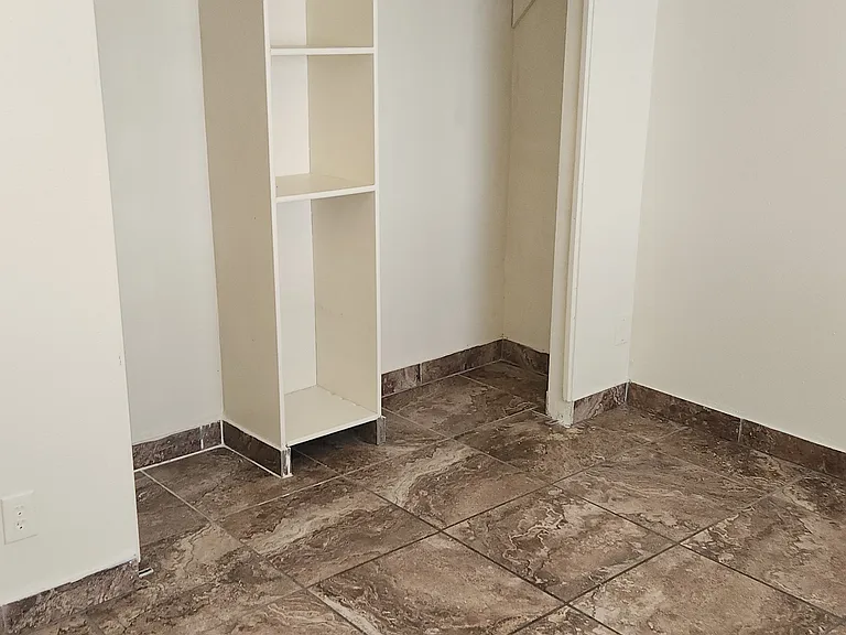 1907 N 32nd St #3 — Photo 5