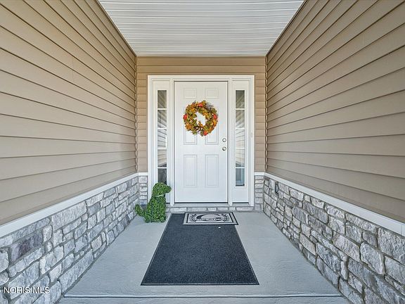 5th image of 15423 Gray Birch Ct