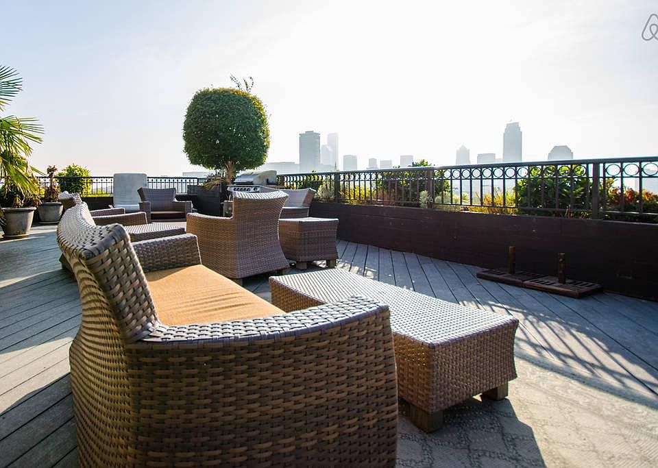 Roof deck