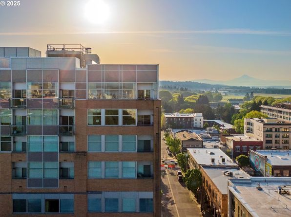 700 Washington St APT 1125, Vancouver, WA 98660