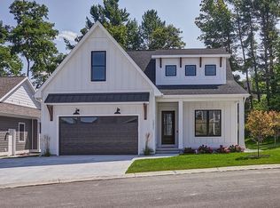 13921 S Winding Trl, Traverse City, MI 49684