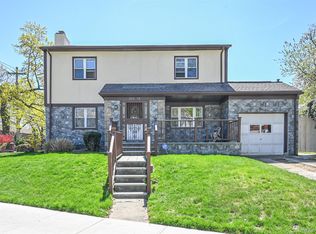 223-14 Kingsbury Avenue, Oakland Gardens, NY 11364