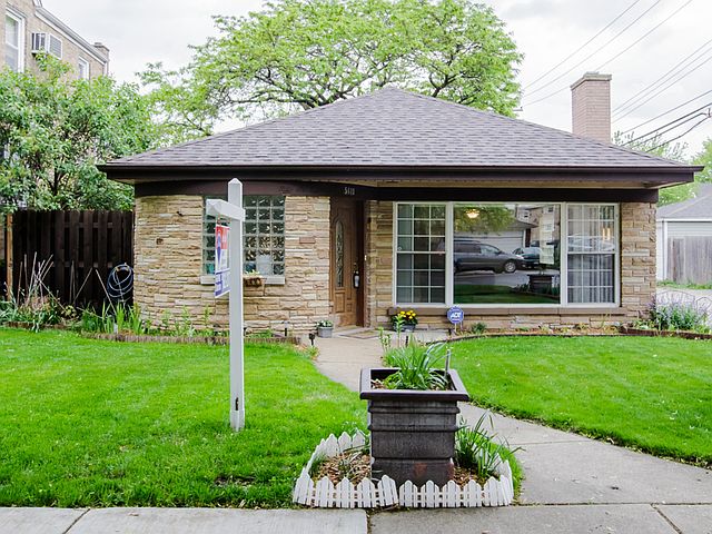1st image of 5618 W Sunnyside Ave