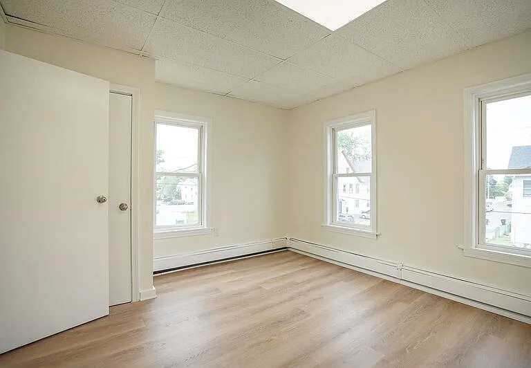 3 Charles St #2R — Photo 5