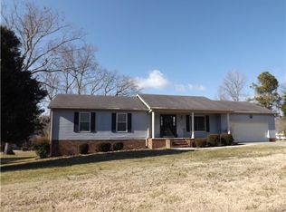 165 Mortons Lake Rd, Manchester, TN 37355